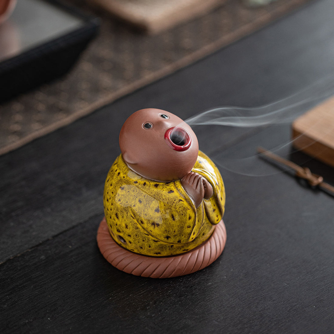 zensoullab Creative Little Monk Incense Burner Cute Aromatherapy Burner Ornament Zen Style Home Indoor Agarwood Sandalwood Incense Burner Incense Box