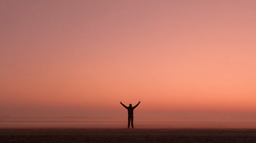 Can Meditation Help with Weight Loss? (What It Helps—And What It Doesn’t)