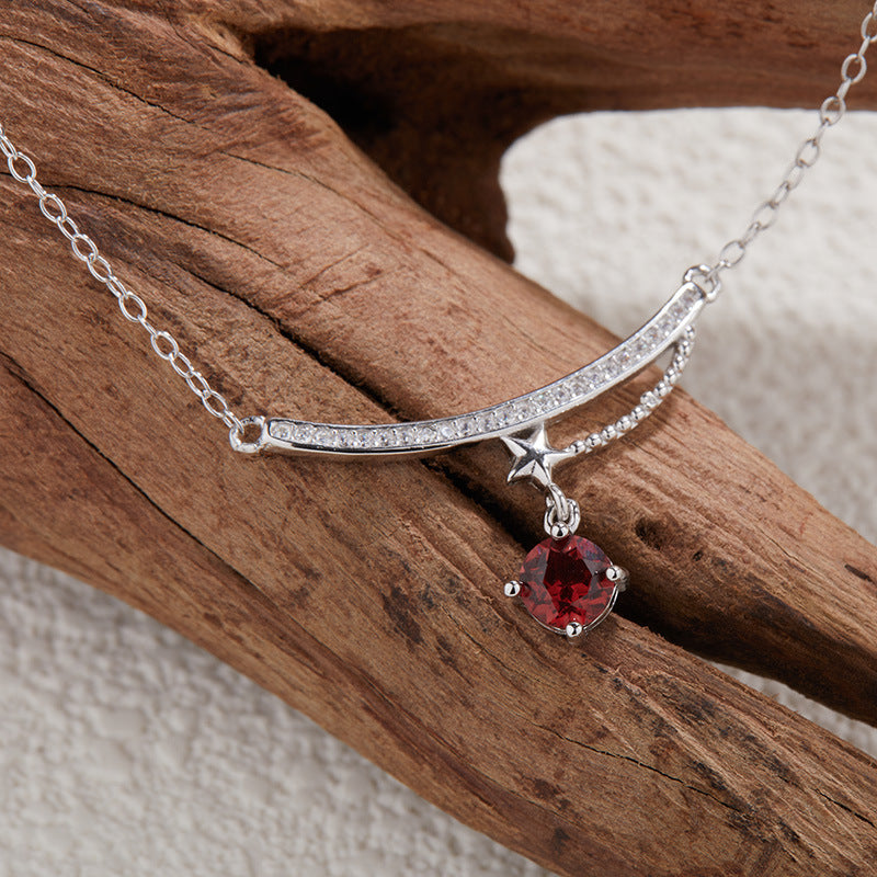 zensoullabs 925 Sterling Silver Necklace with Natural Garnet Pendant Smile Necklace Light Luxury Gemstone Niche Minimalist Jewelry