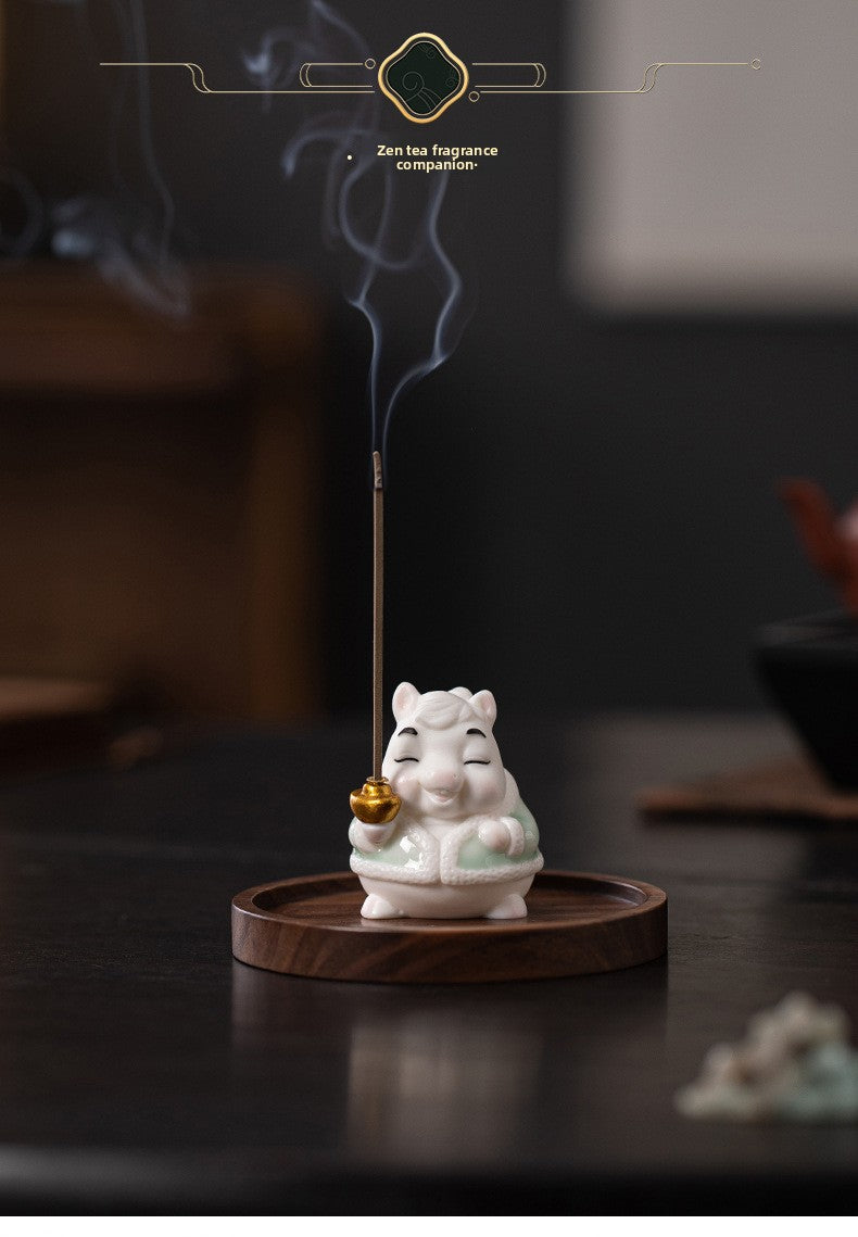 zensoullab Creative Ceramic Little Fortune Horse Incense Burner Cute Incense Holder Incense Stand Incense Tray Year of the Horse Mascot Aromatherapy Burner Incense Ceremony Ornament