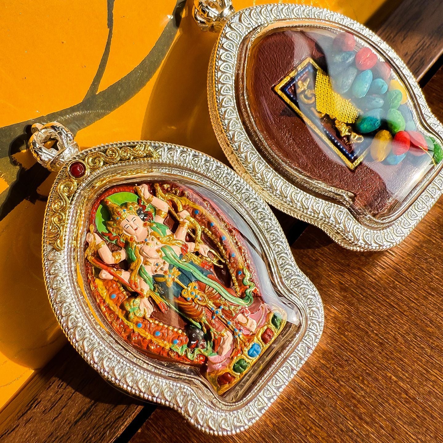 zensoullab Moli Zhi Tian Wu Box Pendant Hand-painted Rubbing Three-dimensional Tibetan Silver Thangka Buddha Amulet Doumu Yuanjun Men and Women Necklace