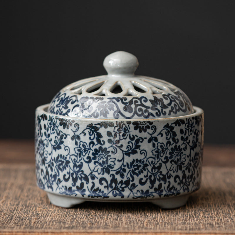 zensoullab Blue and White Twining Lotus Coil Incense Burner Ancient Pottery Clay Antique Ceramic Coil Incense Aromatherapy Ornament Incense Burner Home Incense Holder Incense Ceremony