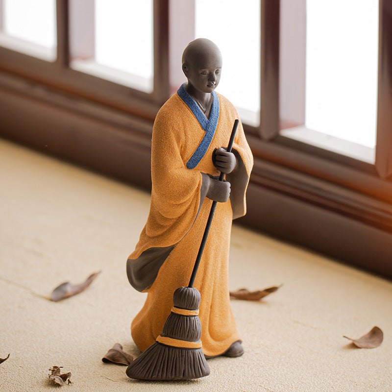 zensoullab Sweeping Monk Ceramic Little Monk Creative Ornament Chinese Style Study Office Zen Desktop Decoration Craft Display