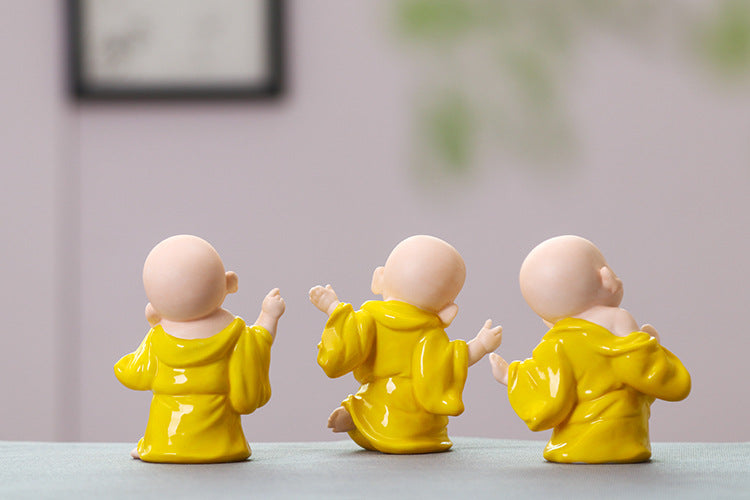 zensoullab Premium Lucky Ceramic Maitreya Buddha Big Belly White Porcelain Laughing Buddha Living Room Creative Chinese Handmade Home Decor Small Ornament