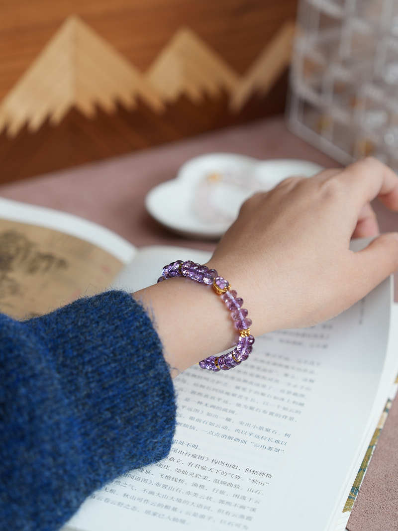 zensoullab Nine Purple Fire Cut Amethyst Bracelet for Women, Straight Cut High-end Crystal Jewelry Bracelet
