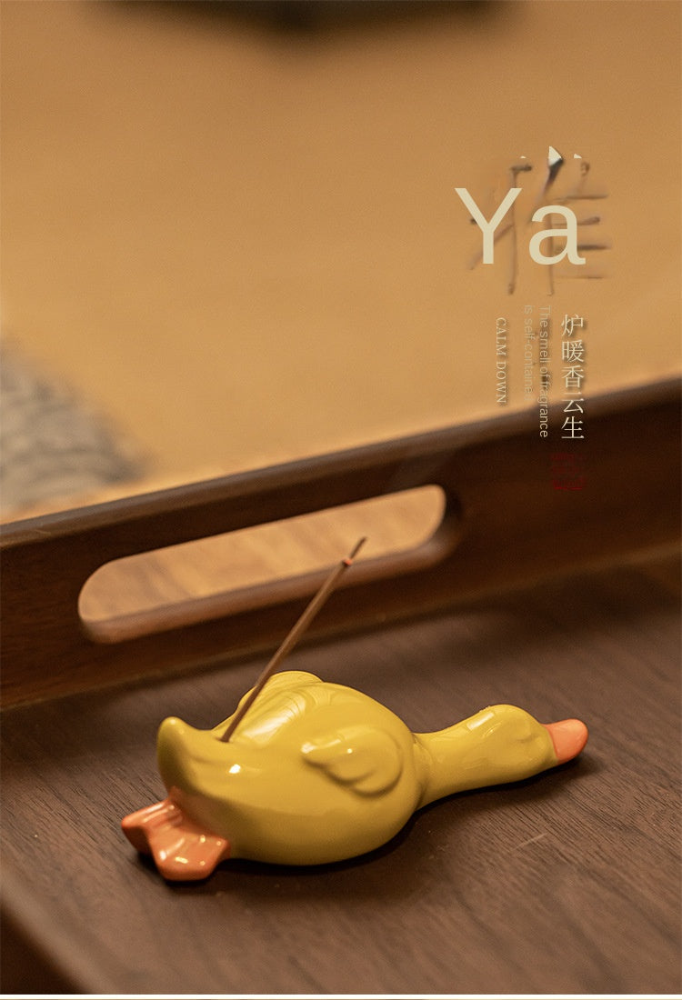 Zensoullab Creative Cartoon Little Duck Ceramic Decoration Soft and Adorable Cure Tea Ornaments Pen Holder Home Indoor Sandalwood Incense Stick Holder Incense Ceremony