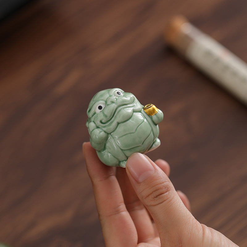 zensoullab Creative Lucky Golden Toad Incense Burner Cute Incense Holder Personalized Home Indoor Tea Room Standing Incense Stick Aromatherapy Burner Ornament