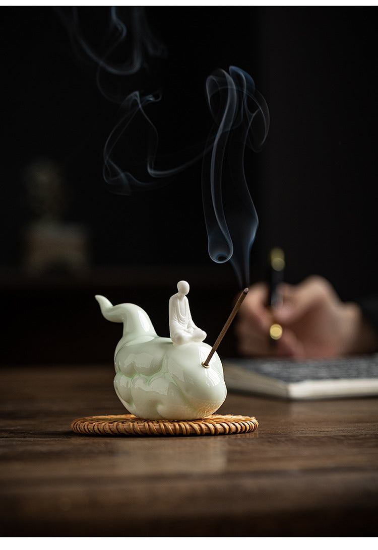zensoullab Zen Style Formless Buddha Incense Holder Ornament Incense Burner Incense Tray Sandalwood Ceramic Monk Tea Table Decoration