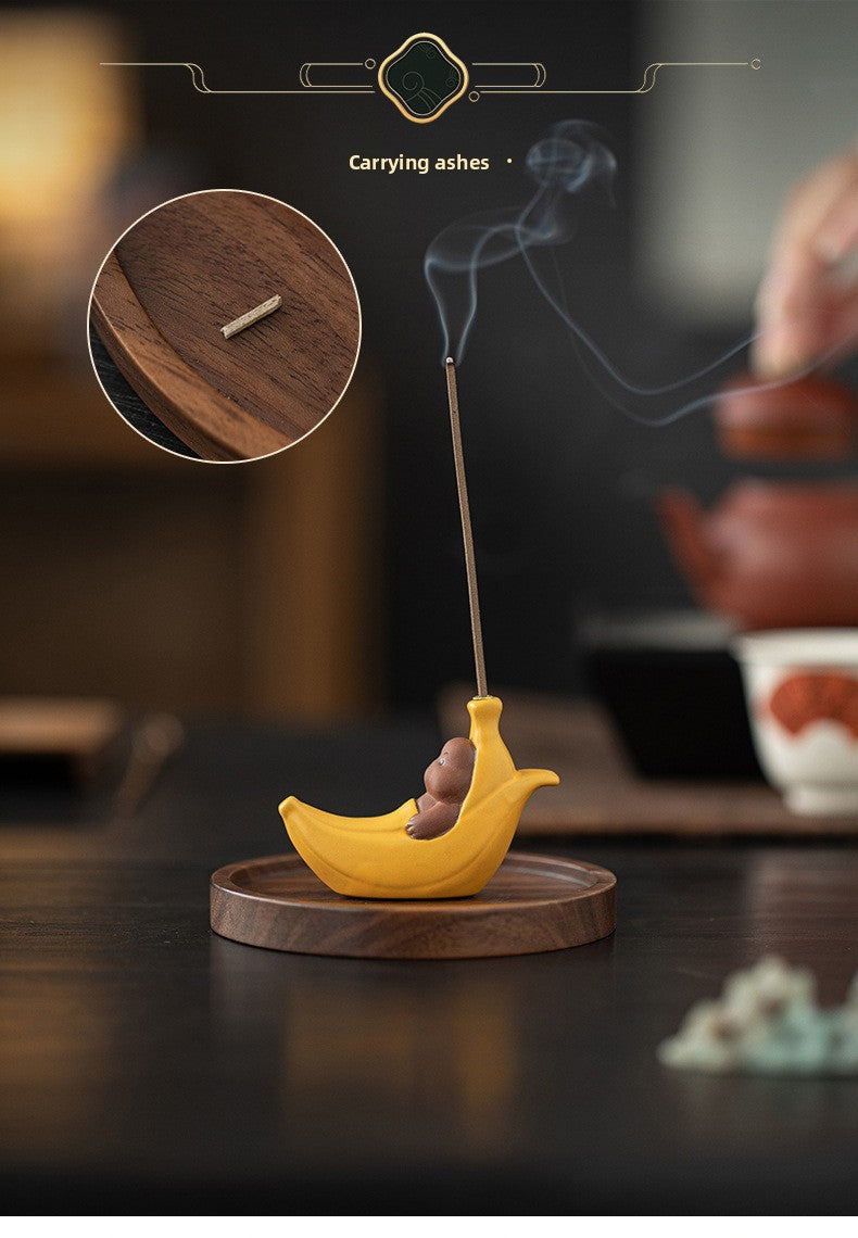 zensoullab Ceramic Banana Incense Burner for Home Use, Indoor Incense Holder, Zen Tea Ceremony Aromatherapy Burner