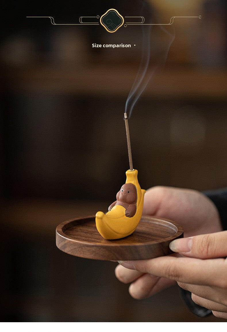 zensoullab Ceramic Banana Incense Burner for Home Use, Indoor Incense Holder, Zen Tea Ceremony Aromatherapy Burner