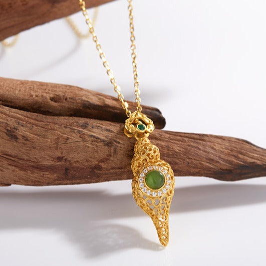 zensoullab Full Body S925 Sterling Silver Electroplated 24K Gold Conch Inlaid with Jasper Vintage Hollow Ancient Craft Pendant Necklace for Women