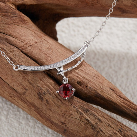 zensoullabs 925 Sterling Silver Necklace with Natural Garnet Pendant Smile Necklace Light Luxury Gemstone Niche Minimalist Jewelry