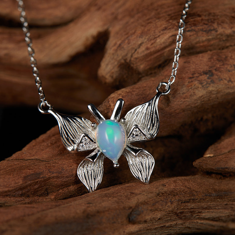 zensoullab Custom Personalized Butterfly Style S925 Sterling Silver Inlaid Natural Gemstone Opal Necklace for Women Live Streaming Hot-Selling Collarbone Chain