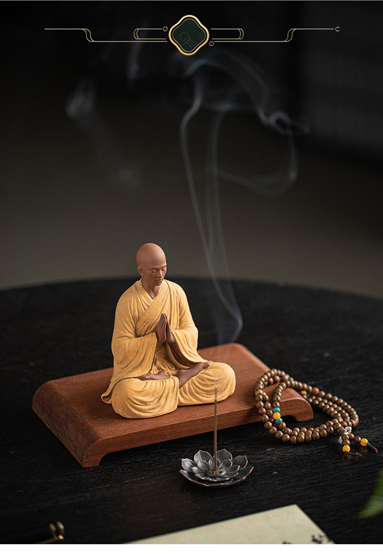 zensoullab Dust-Free Zen Little Monk Purple Clay Figurine Ceramic Figure Ancient Style Tea Room Display Stand Desktop Decoration