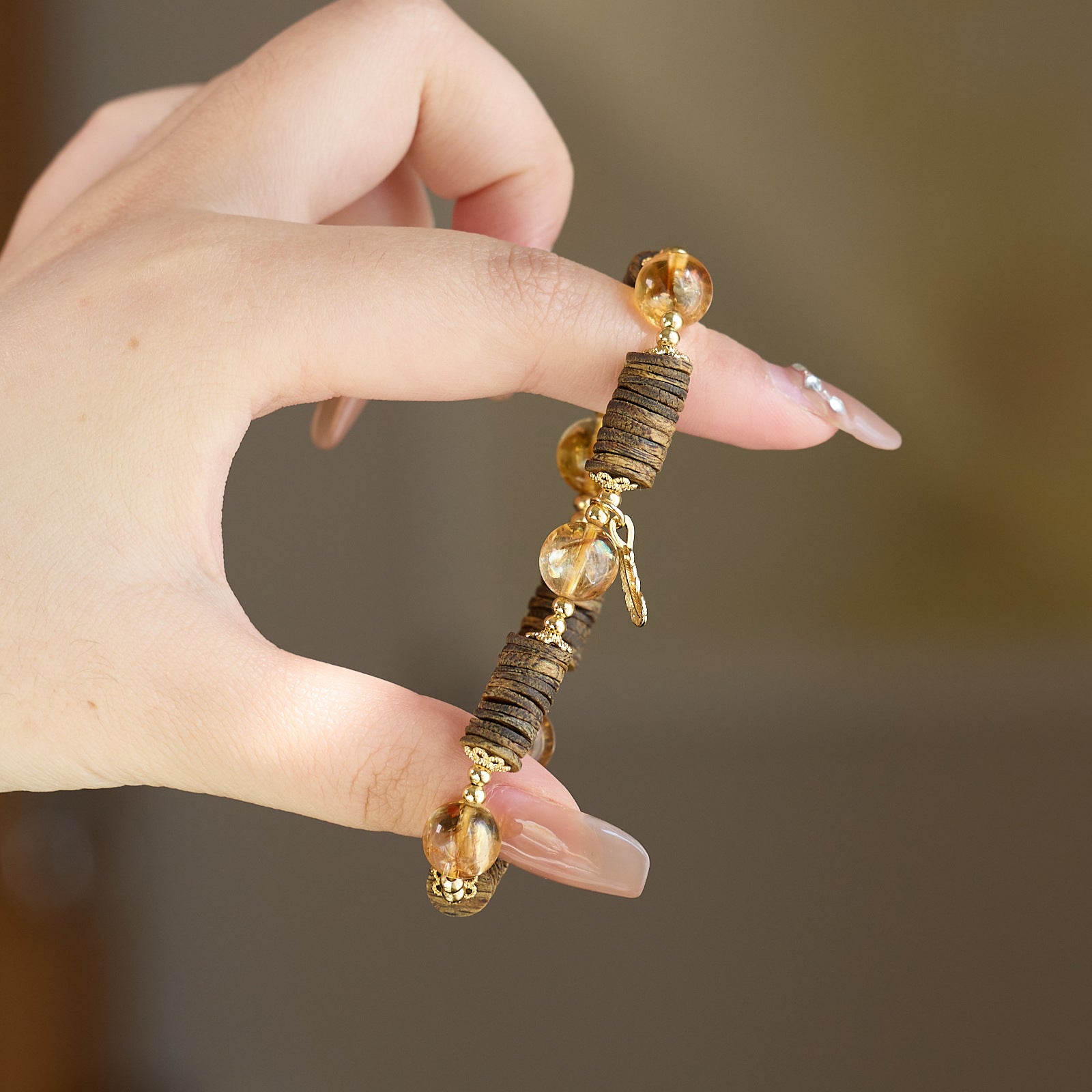 zensoullab2025 Natural 10MM Yellow Acai Crystal Bracelet Yellow Tower Crystal Travel Chess Nan Sandalwood Beginner Bracelet