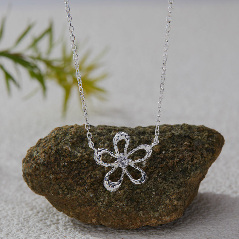 zensoullab Korean Version S925 Sterling Silver Zircon Colorful Gemstone Collarbone Chain Fashion Sweet Hollow Small Flower Pendant Necklace for Women