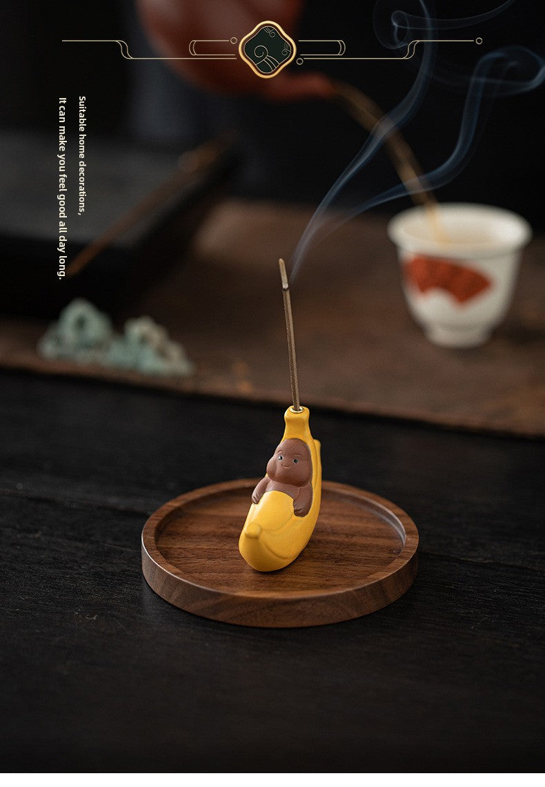 zensoullab Ceramic Banana Incense Burner for Home Use, Indoor Incense Holder, Zen Tea Ceremony Aromatherapy Burner