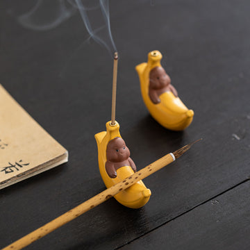 zensoullab Ceramic Banana Incense Burner for Home Use, Indoor Incense Holder, Zen Tea Ceremony Aromatherapy Burner