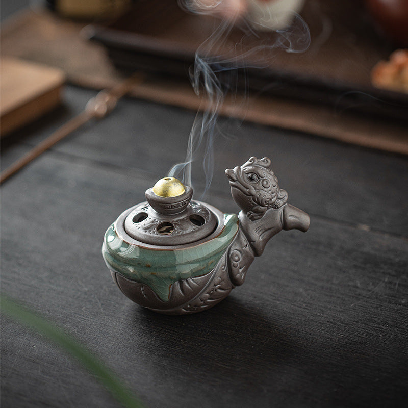 zensoullab Lucky Money Pipe Golden Toad Mini Incense Burner Home Indoor Small Coil Incense Burner Zen Tea Room Incense Aromatherapy Burner Ornament