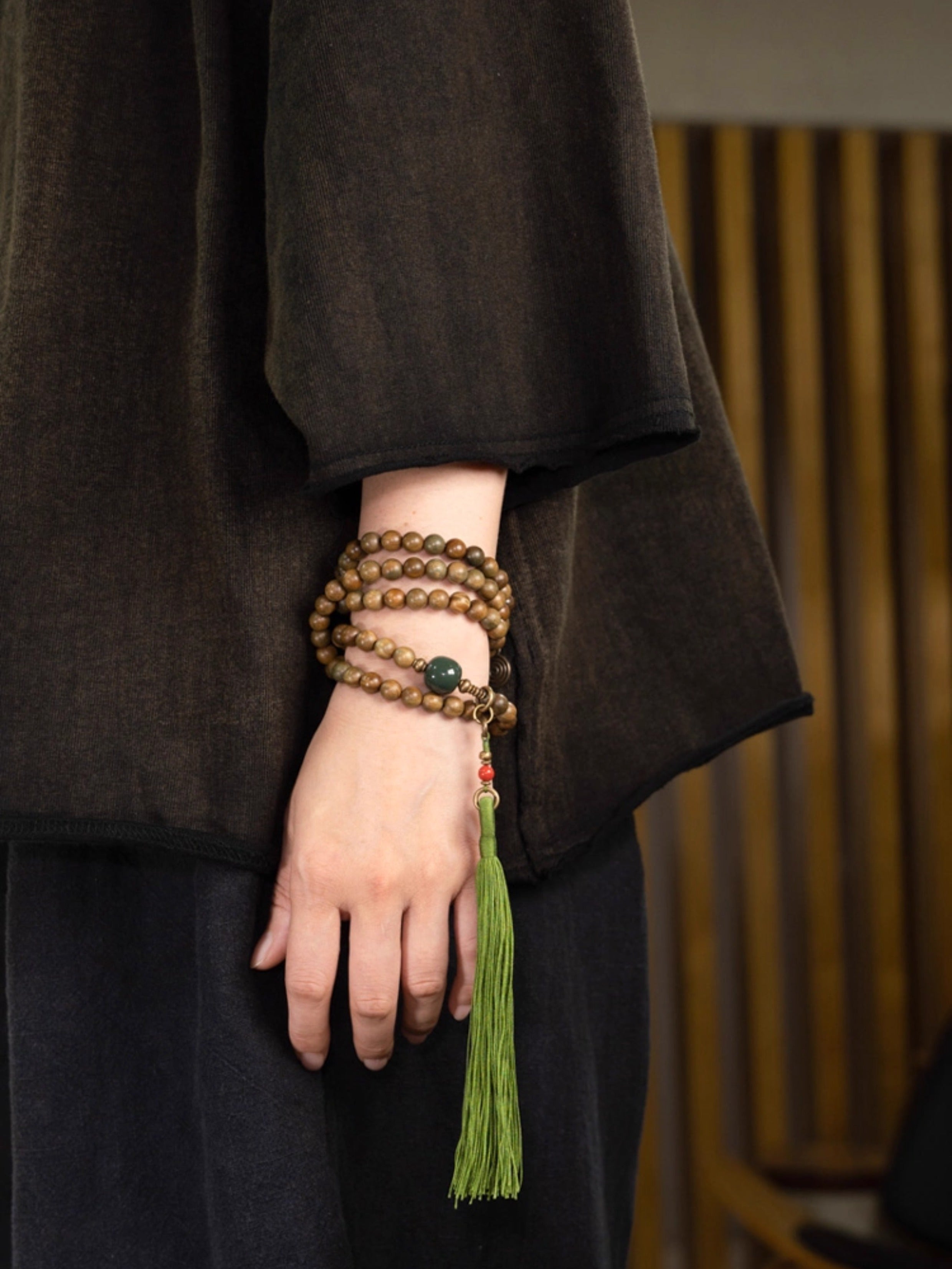 Serenity Mala Necklace – 108 Green Sandalwood Beads with Agate, Brass & Jade Tassel