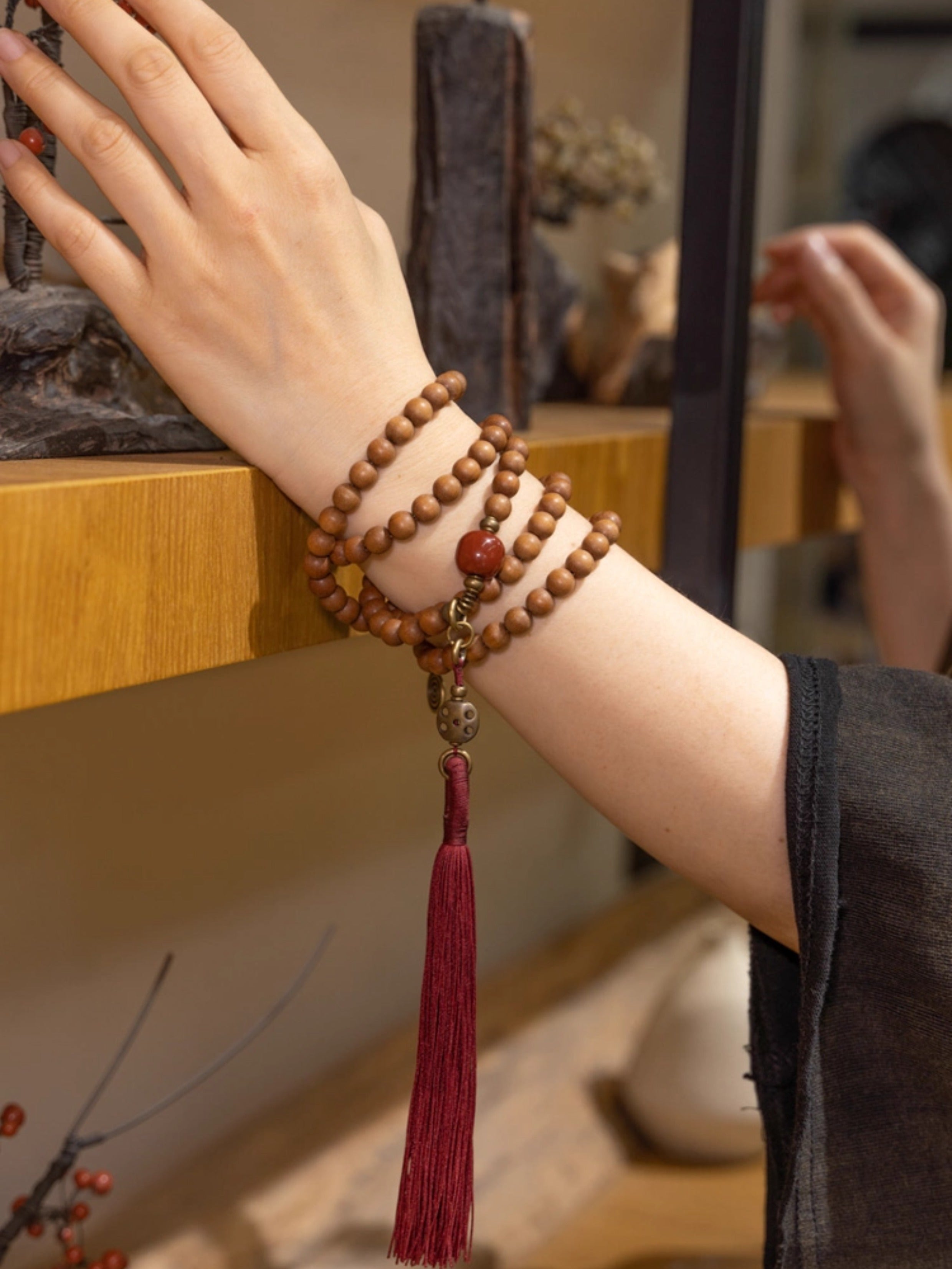 Heartwood Serenity – 8mm Sandalwood & Agate Tassel Mala Necklace/Bracelet (Multi-Layer)