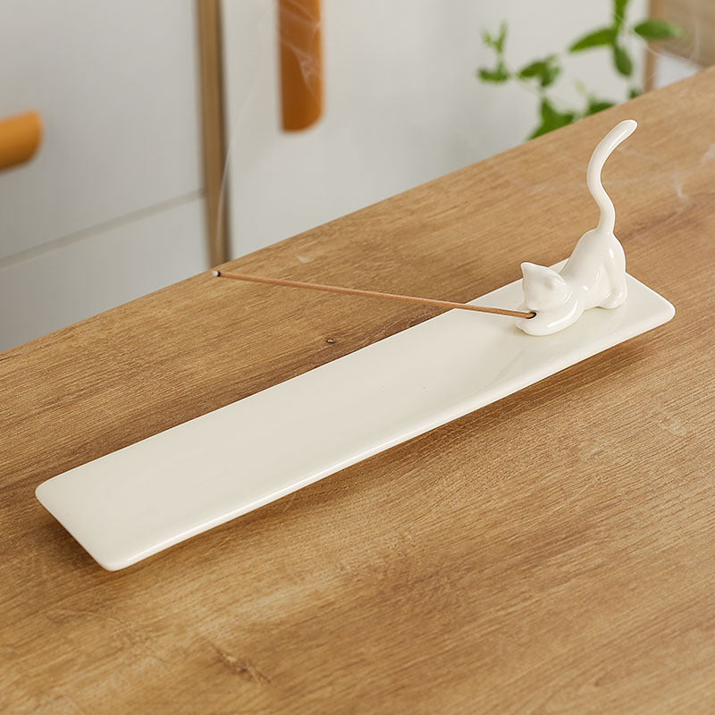Cross-Border Ceramic Kitten Aromatherapy Burner Ornament Creative Cute Cat Home Indoor Creative Incense Holder Incense Stand Incense Tray