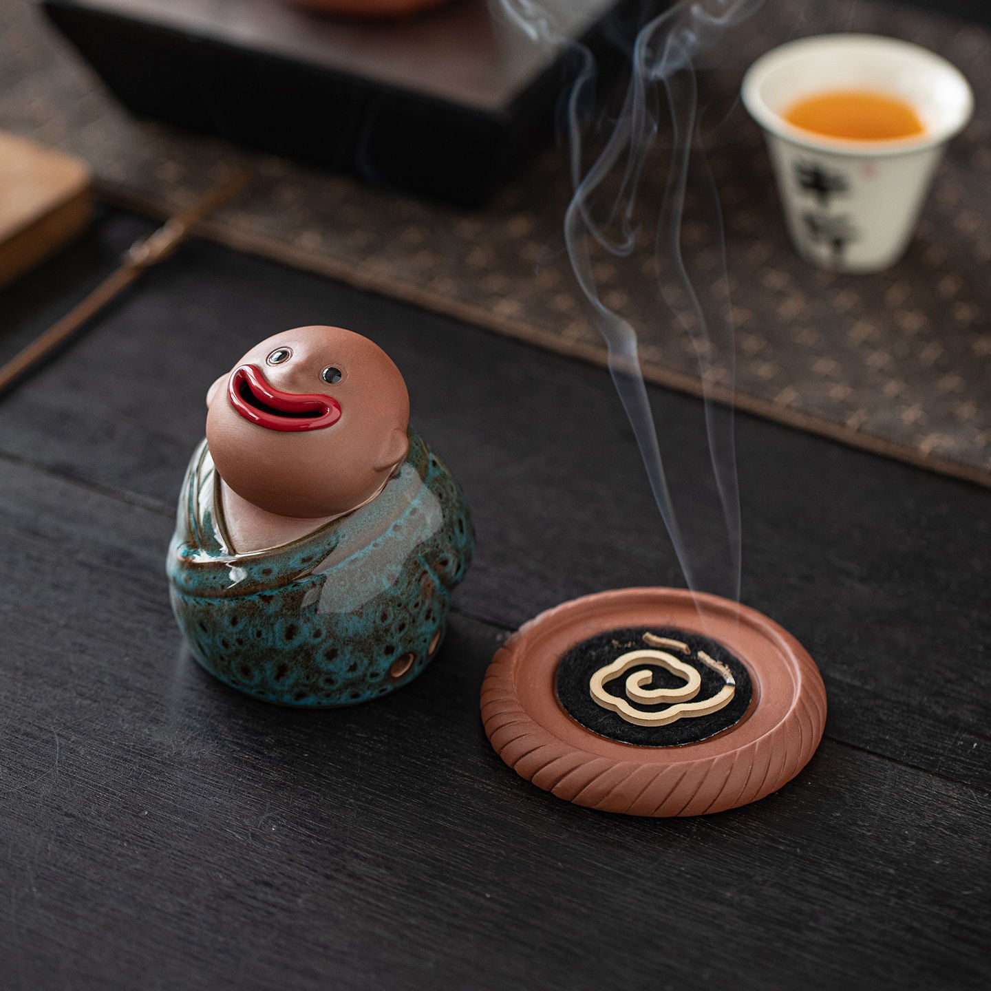 zensoullab Creative Little Monk Incense Burner Cute Aromatherapy Burner Ornament Zen Style Home Indoor Agarwood Sandalwood Incense Burner Incense Box