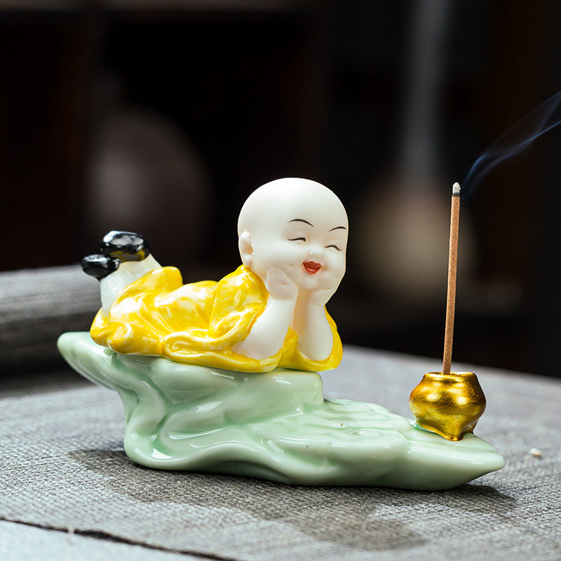 zensoullab Zen Ceramic Little Monk Incense Holder Tea Ceremony Ornament for Home Living Room Indoor Tea Room Sandalwood Sitting Incense Dragging Incense Burner