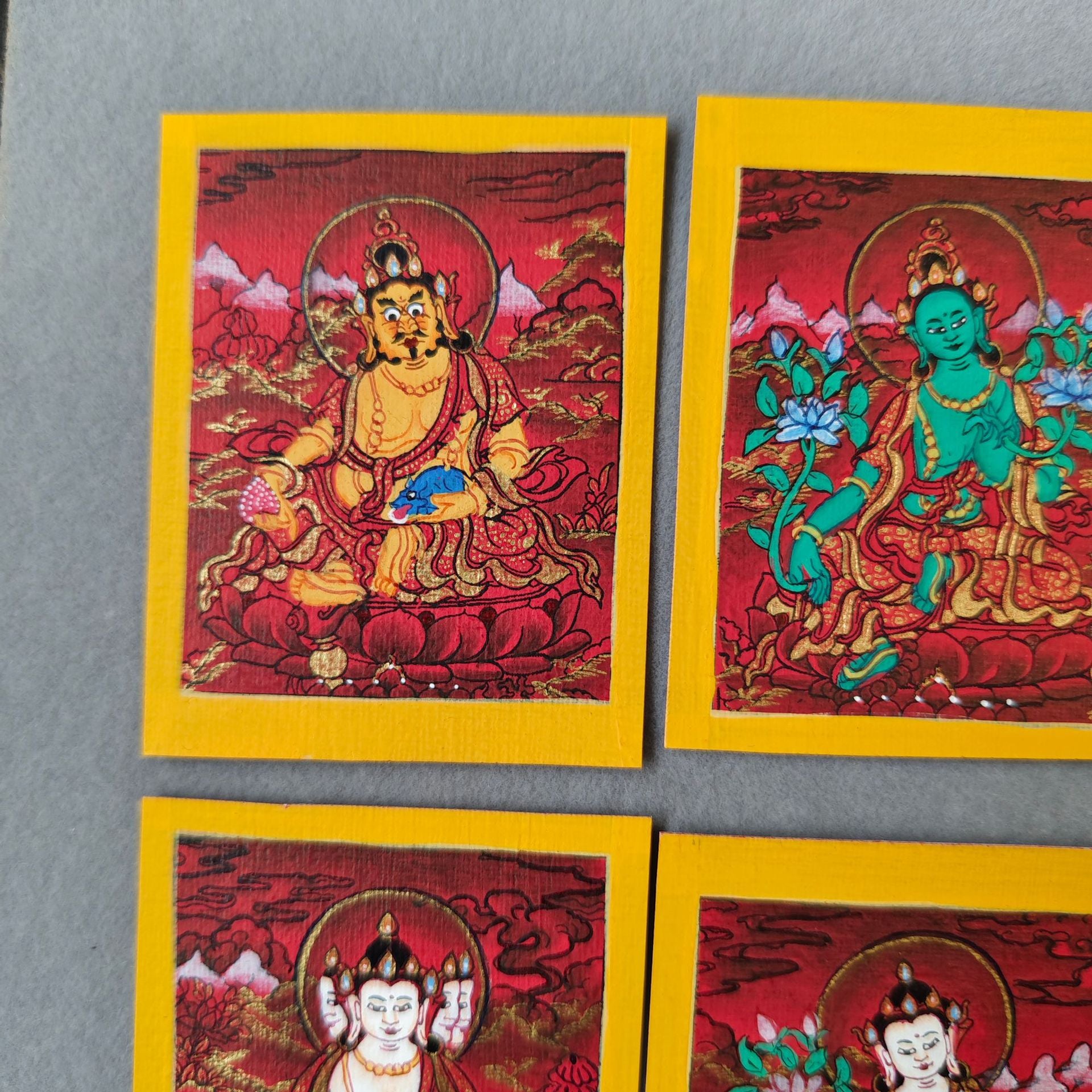 zensoullab Nepal Hand-painted Eight Guardian Deities Twelve Zodiacs Nativ Buddha Portable Thangka God of Wealth Green Tara Necklace Pendant