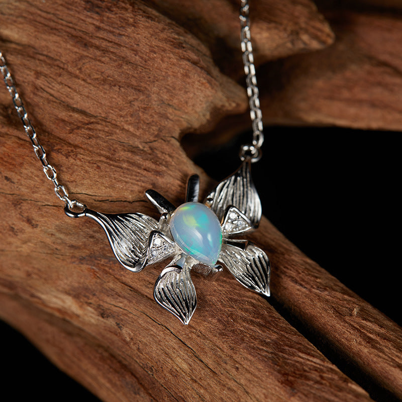 zensoullab Custom Personalized Butterfly Style S925 Sterling Silver Inlaid Natural Gemstone Opal Necklace for Women Live Streaming Hot-Selling Collarbone Chain