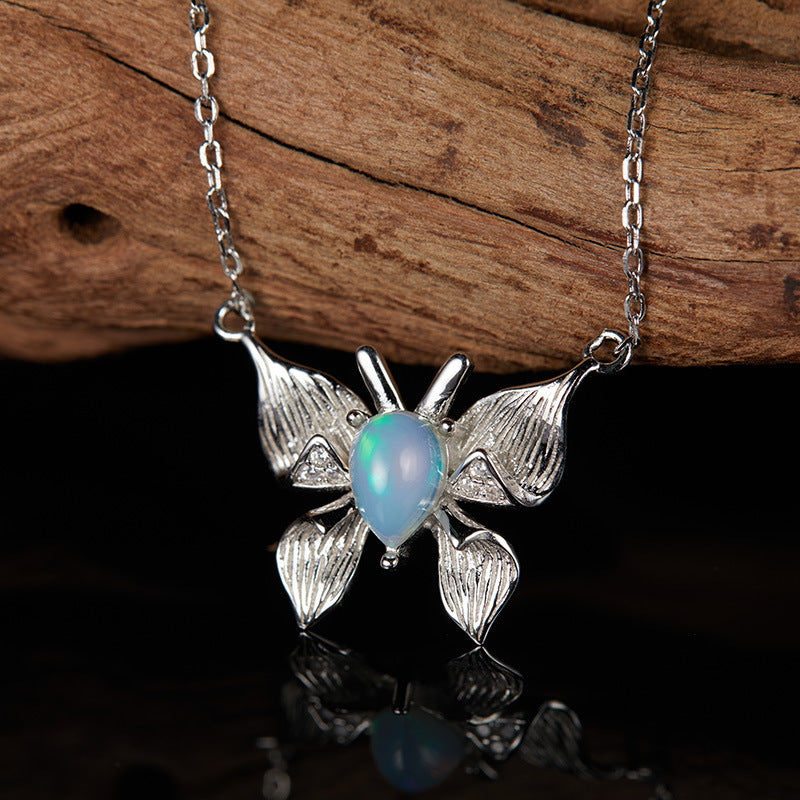 zensoullab Custom Personalized Butterfly Style S925 Sterling Silver Inlaid Natural Gemstone Opal Necklace for Women Live Streaming Hot-Selling Collarbone Chain