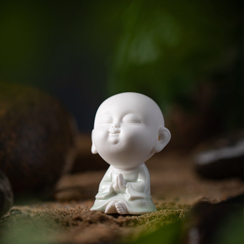 Zensoullab Cute Ceramic Monk Decoration Zen Decoration Fish Tank Landscape Celadon Samanera Tea Ornaments Tea Set Table-Top Decoration