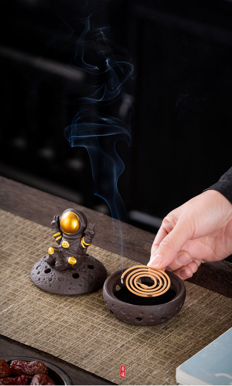 zensoullab Kirin Incense Burner Purple Clay Creative Aromatherapy Burner Home Indoor Incense Ceremony Agarwood Sandalwood Burner Cultural Astronaut Ornament