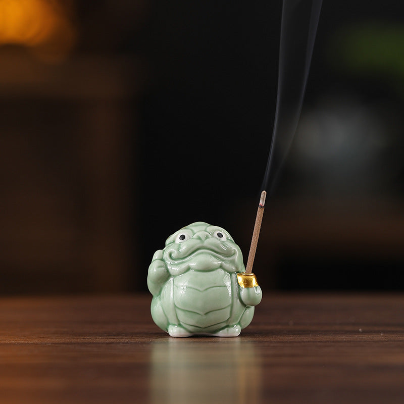 zensoullab Creative Lucky Golden Toad Incense Burner Cute Incense Holder Personalized Home Indoor Tea Room Standing Incense Stick Aromatherapy Burner Ornament