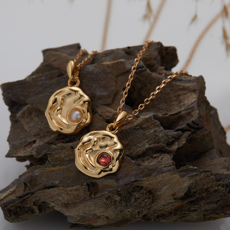 zensoullab S925 Sterling Silver Natural Pearl Garnet Necklace for Women with Elegant Wave Texture Round Pendant Choker