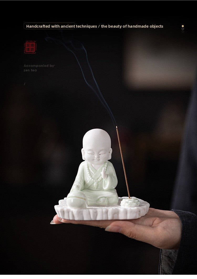 zensoullab Ceramic Little Monk Incense Burner Coil Incense Stick Home Indoor Sandalwood Incense Burner Tea Ceremony Aromatherapy Burner Incense Box Ornament