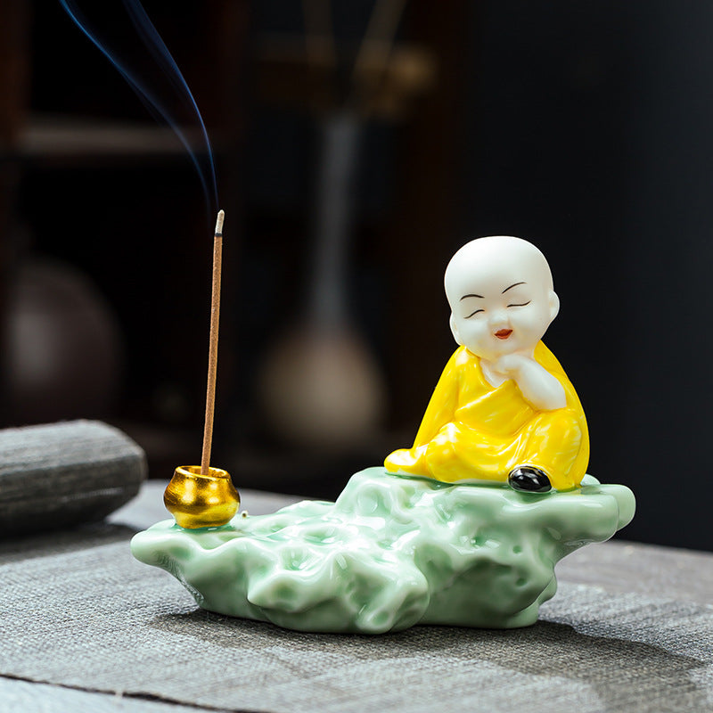 zensoullab Zen Ceramic Little Monk Incense Holder Tea Ceremony Ornament for Home Living Room Indoor Tea Room Sandalwood Sitting Incense Dragging Incense Burner