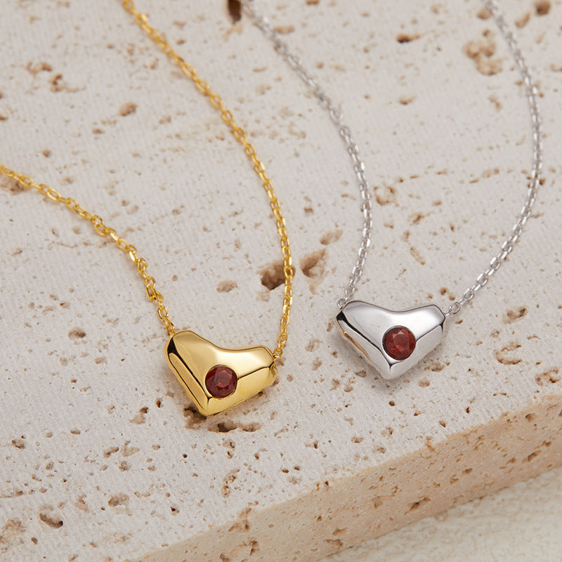 zensoullab S925 Sterling Silver Natural Garnet Gemstone Heart Necklace for Women, Niche Design, Simple and Unique Collarbone Chain Set