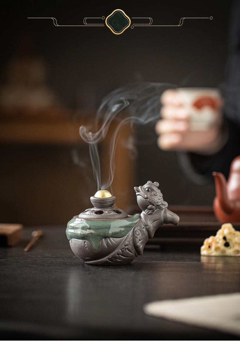 zensoullab Lucky Money Pipe Golden Toad Mini Incense Burner Home Indoor Small Coil Incense Burner Zen Tea Room Incense Aromatherapy Burner Ornament