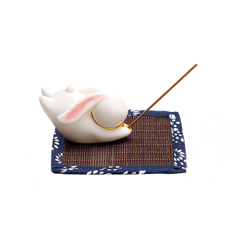 Zensoullab Creative Cute Little White Rabbit Ceramic Aromatherapy Stove Decoration Tea Ornaments Cover Living Room Home Incense Sandalwood Incense Stick Holder